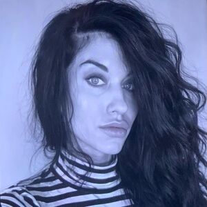 Meet your Posher, Becca